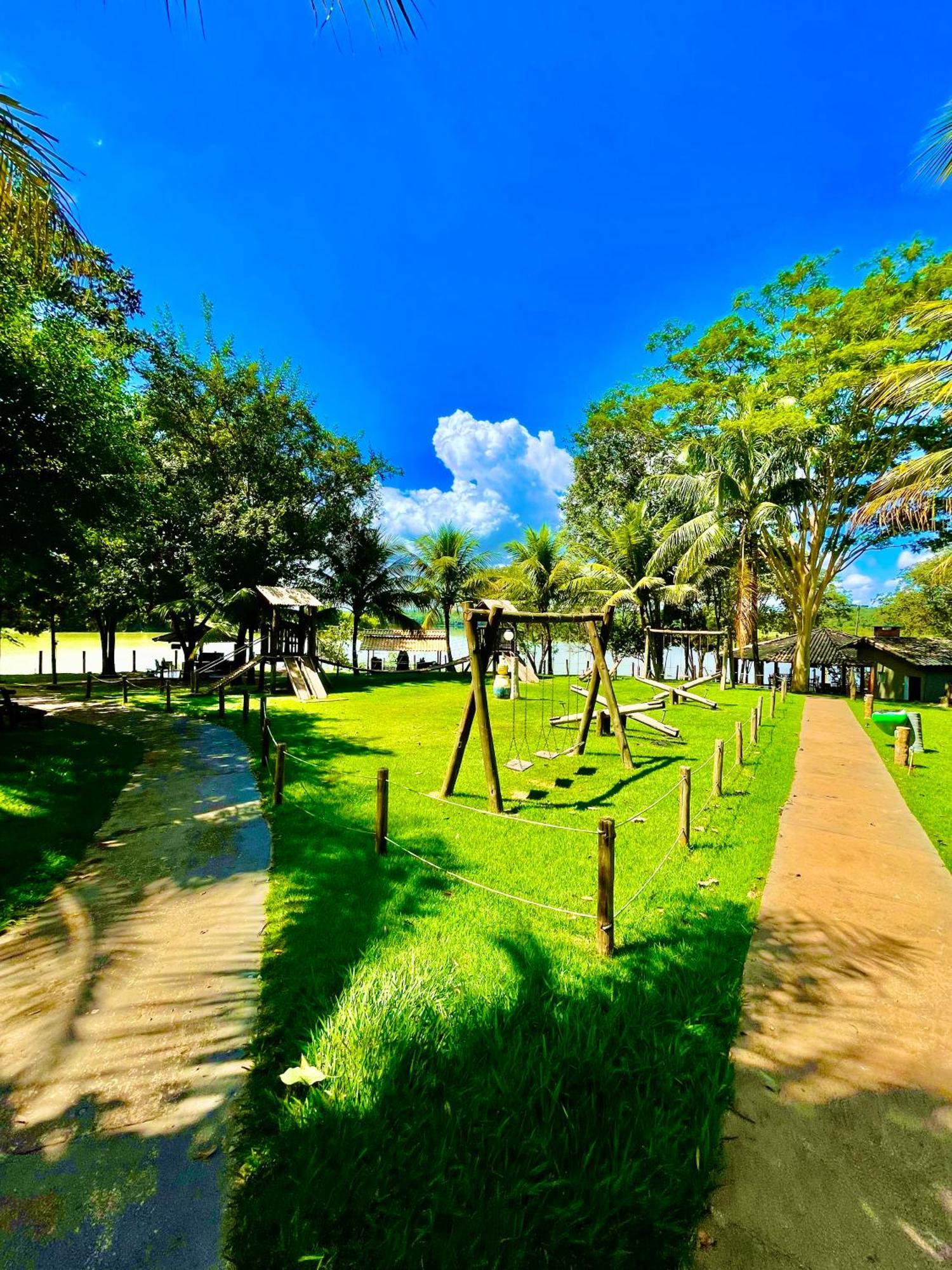 Apartamento Pontal Do Lago Caldas Novas Exterior foto